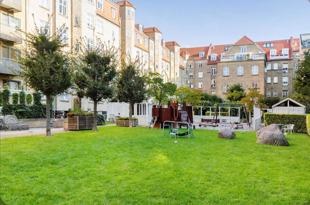 Apartament Frederiksberg Kopenhaga Zewnętrze zdjęcie