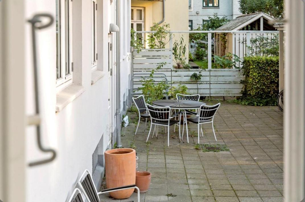 Apartament Frederiksberg Kopenhaga Zewnętrze zdjęcie